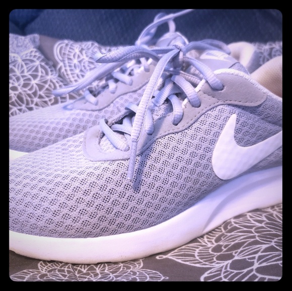 Nike Sneakers - Picture 1 of 3